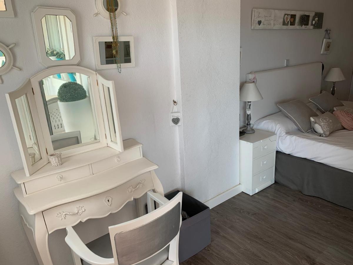 Apartamento Primera Linea De Playa Port Saplaya Exteriör bild